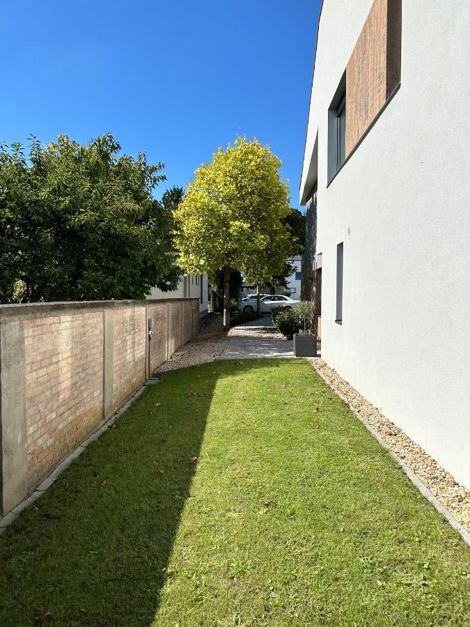 Linden Apartman 104 - Adults Only Mosonmagyaróvár Zewnętrze zdjęcie