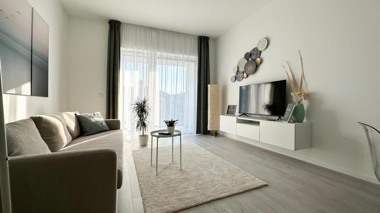 Linden Apartman 104 - Adults Only Mosonmagyaróvár Zewnętrze zdjęcie