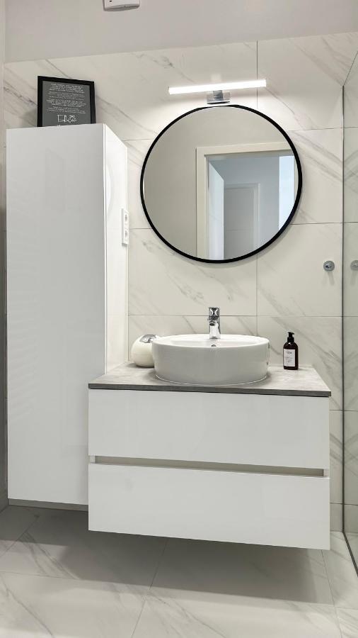 Linden Apartman 104 - Adults Only Mosonmagyaróvár Zewnętrze zdjęcie