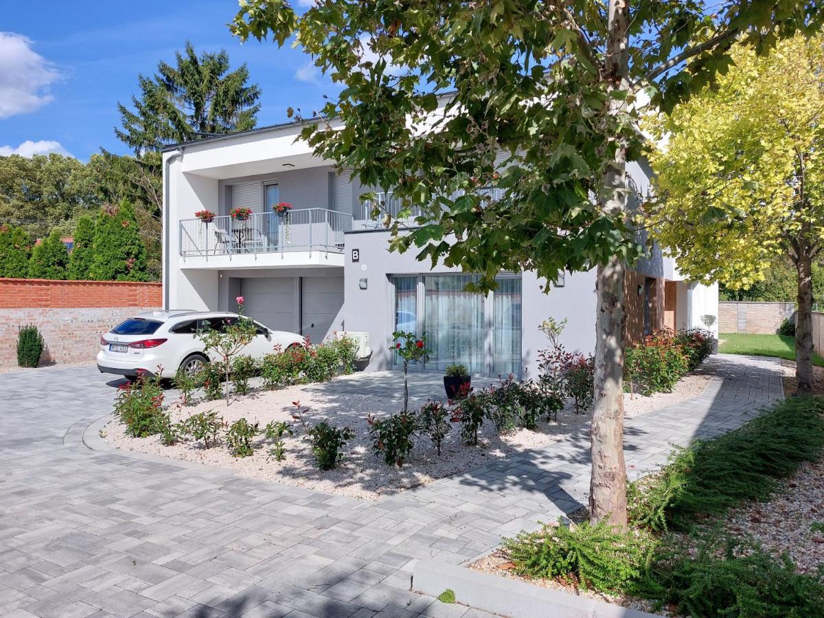 Linden Apartman 104 - Adults Only Mosonmagyaróvár Zewnętrze zdjęcie